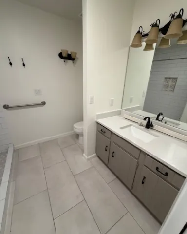 Interior-bathroom-painting-Tucson